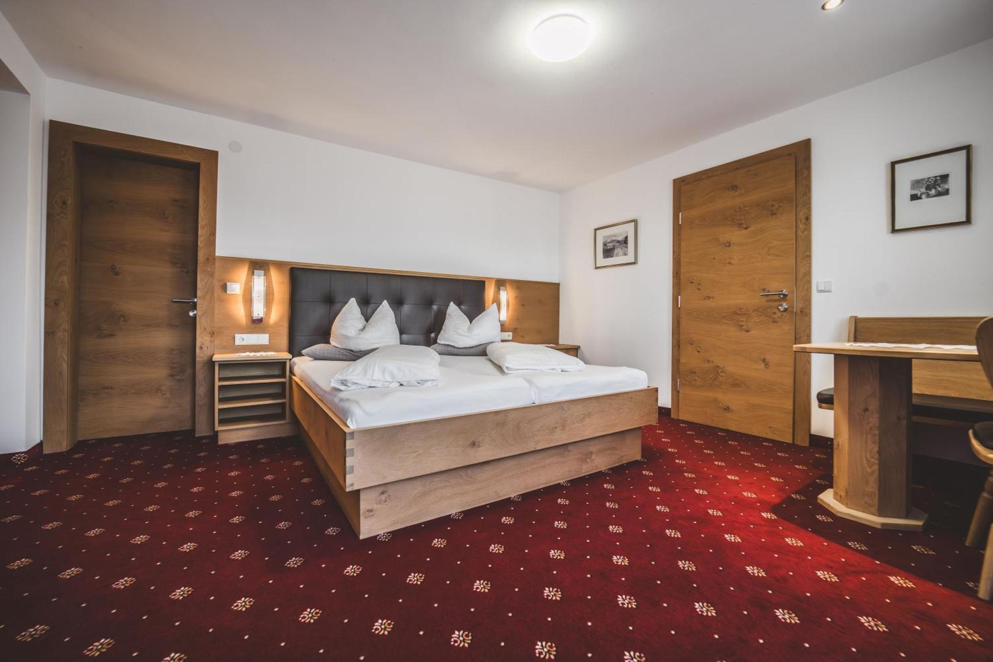 Pension Sonnenheim Schonberg im Stubaital Bagian luar foto