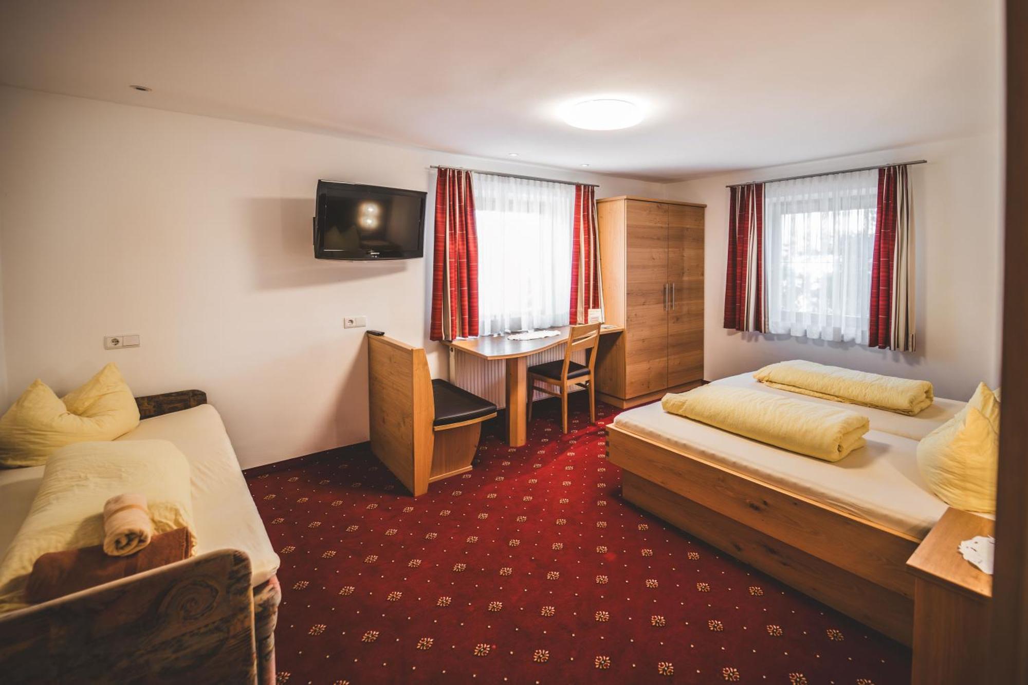 Pension Sonnenheim Schonberg im Stubaital Bagian luar foto