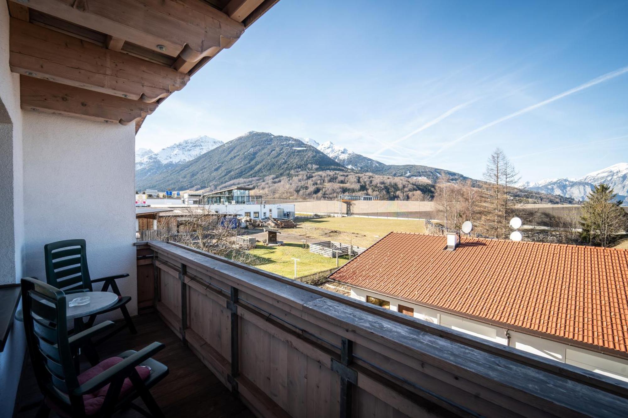Pension Sonnenheim Schonberg im Stubaital Bagian luar foto